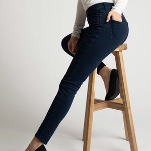 Betabrand Women's Skinny Pants in Dark Blue